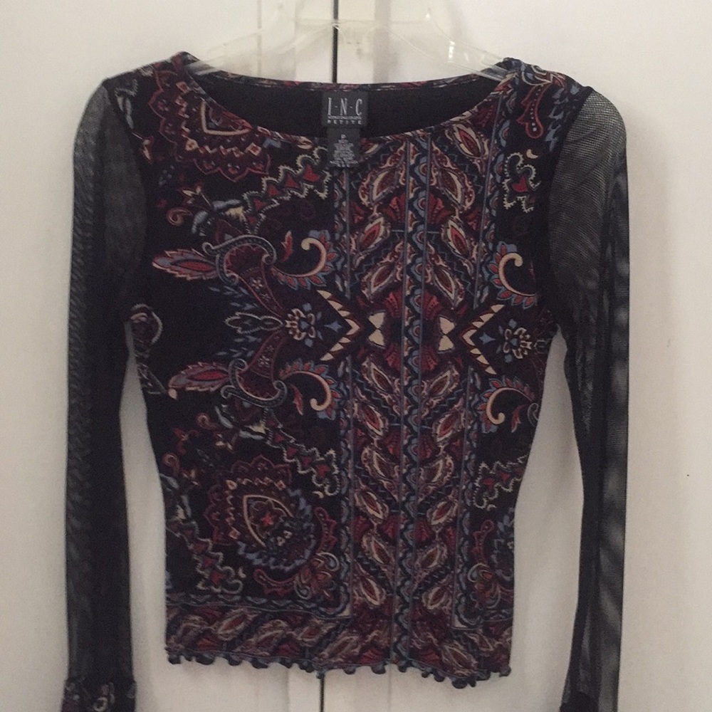 Boho Top- Bell Sleeves. Perfect with jeans!